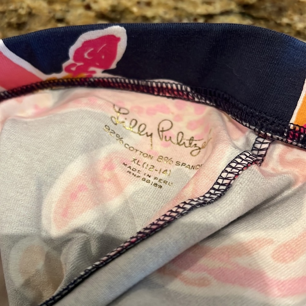 Lilly Pulitzer XL maid girls leggings Bright Navy, Via Sunny print. - Picture 2 of 3